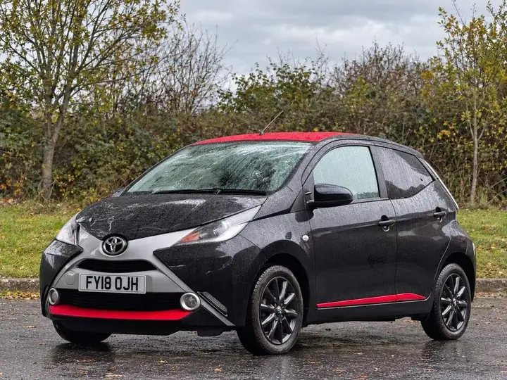 Toyota Aygo 2018 photo 2