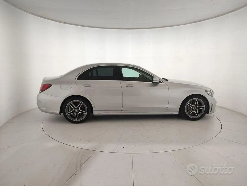 Mercedes-Benz C-Class 2020 photo 5
