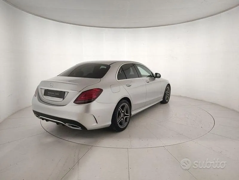 Mercedes-Benz C-Class 2020 photo 4