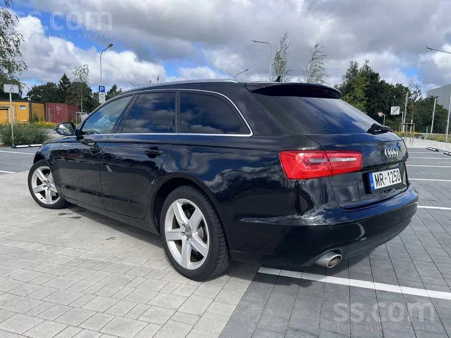 Audi A6 2012 photo 4