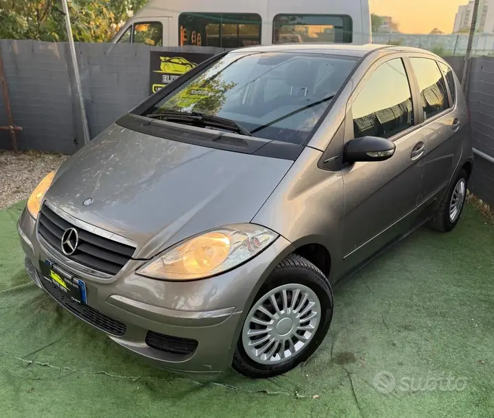 Mercedes-Benz A-Class 2004 photo 2