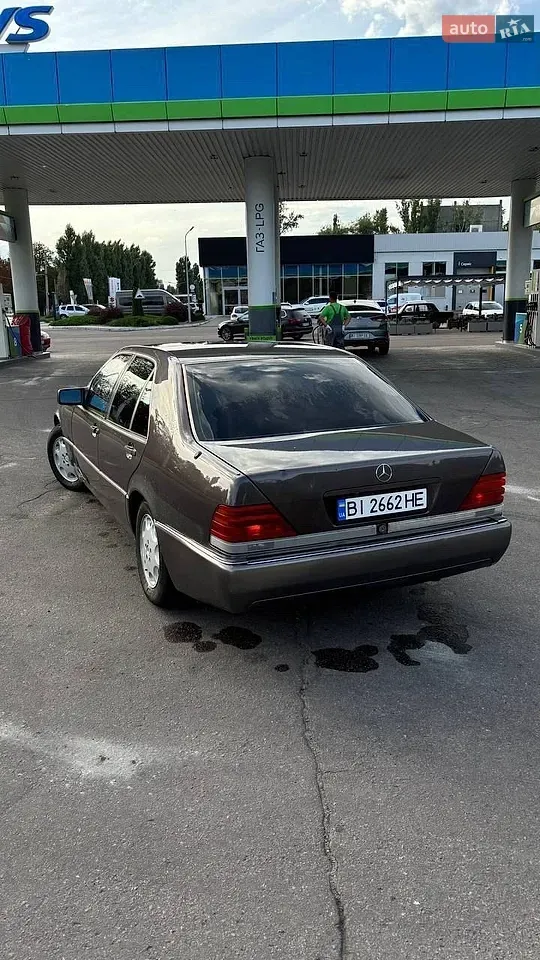 Mercedes-Benz S-Class 1994 photo 2