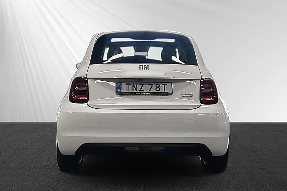 Fiat 500E 2022 photo 2