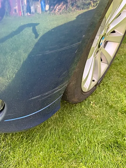 BMW 320D 2010 photo 4