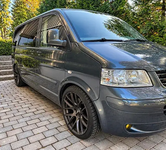 Volkswagen Multivan 2007 photo 2