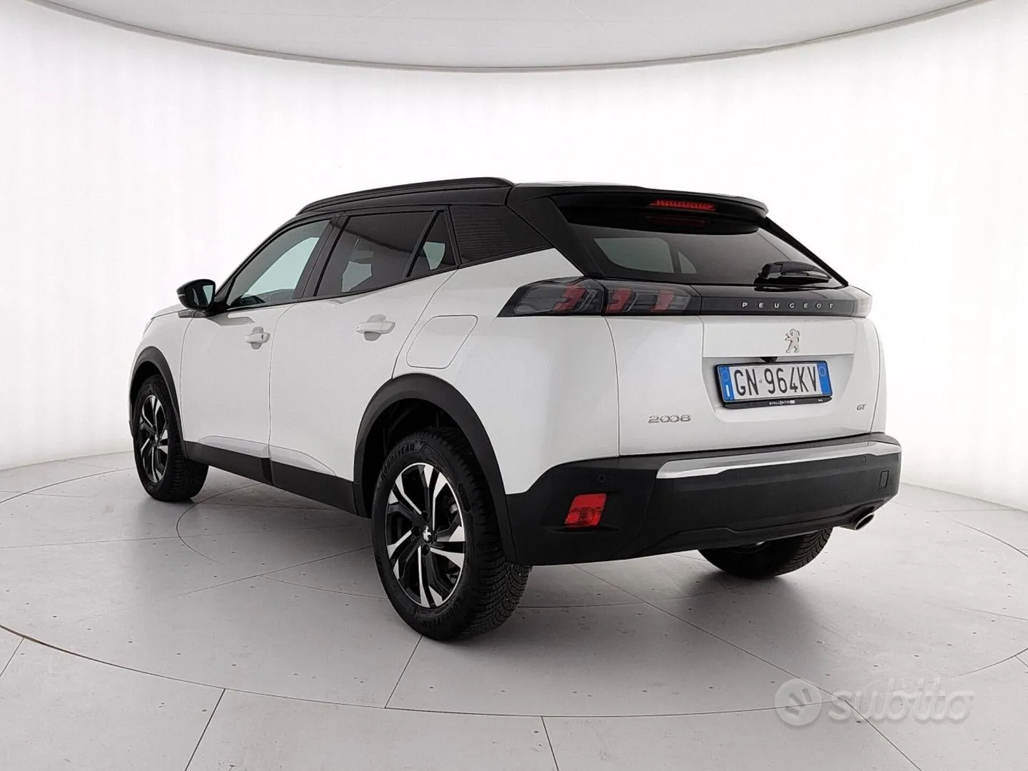 Peugeot 2008 2023 photo 5