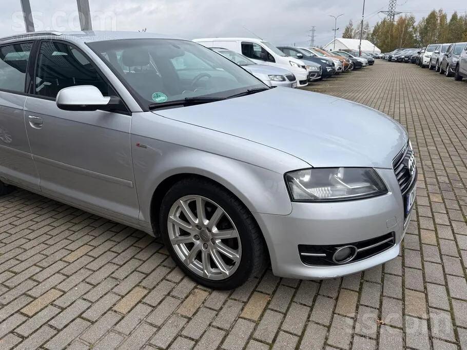 Audi A3 2011 photo 3