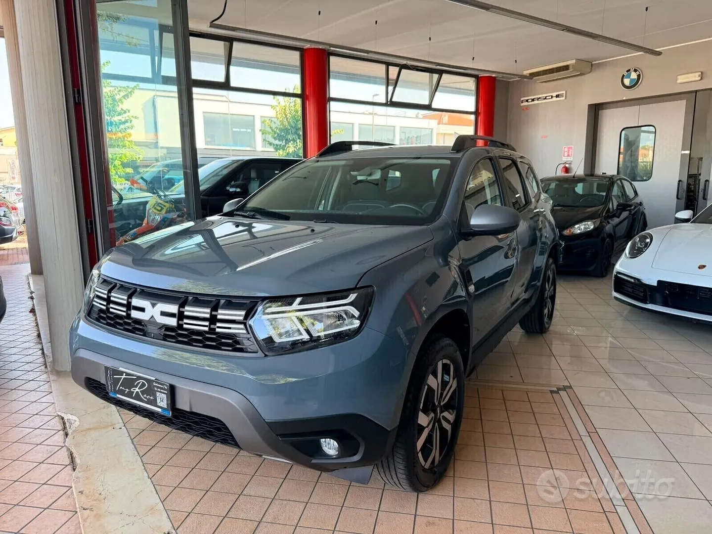 Dacia Duster 2023 photo 2
