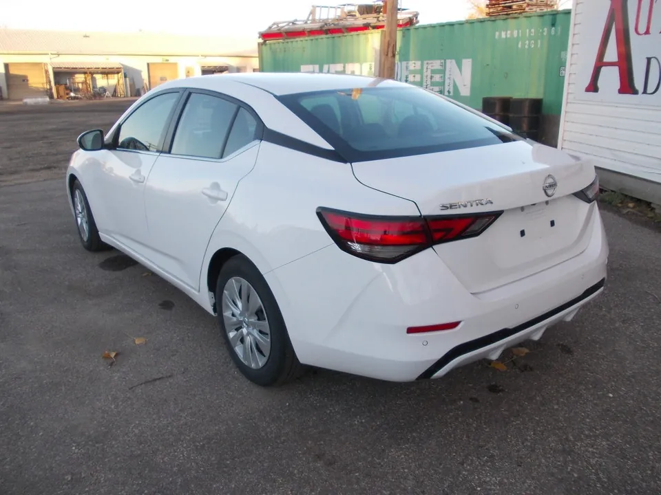 Nissan Sentra 2022 photo 5