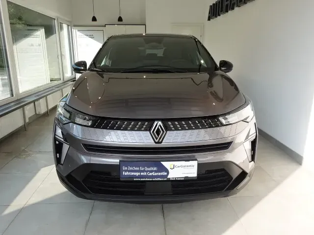 Renault Captur 2024 photo 2