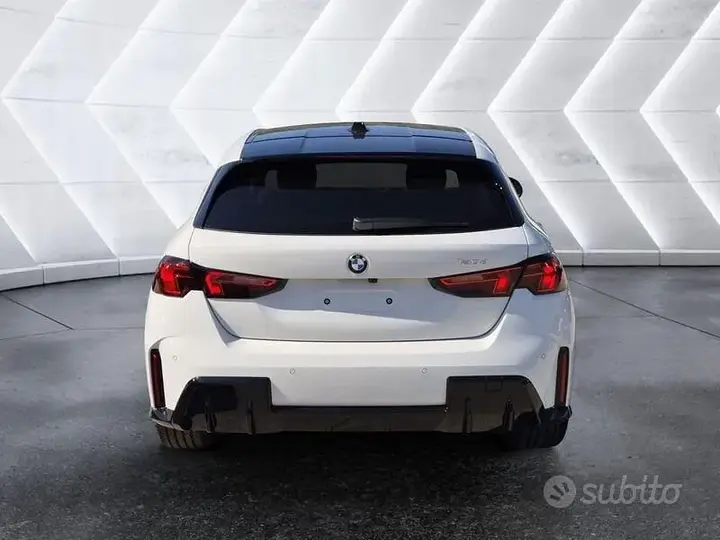 BMW 1 Series 2026 photo 3
