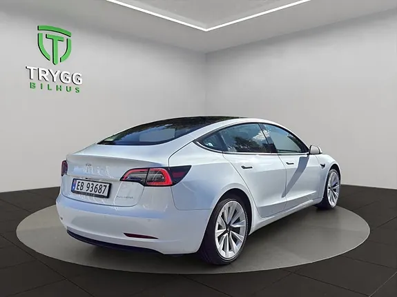 Tesla Model 3 2021 photo 5