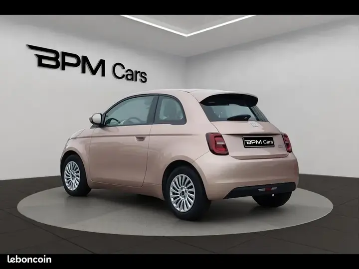 Fiat 500 2023 photo 4
