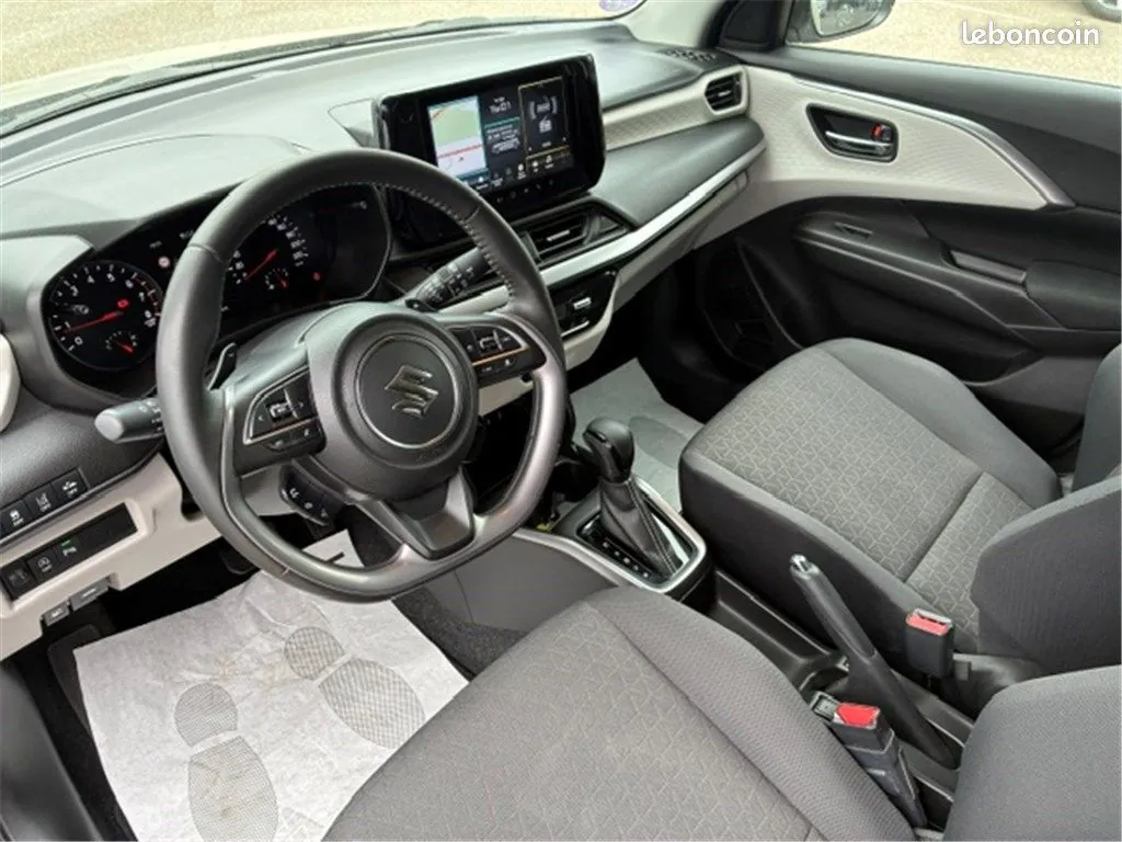 Suzuki Swift 2024 photo 5