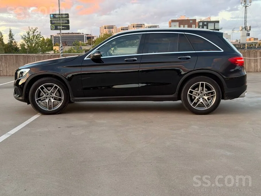 Mercedes-Benz Glc 2016 photo 3