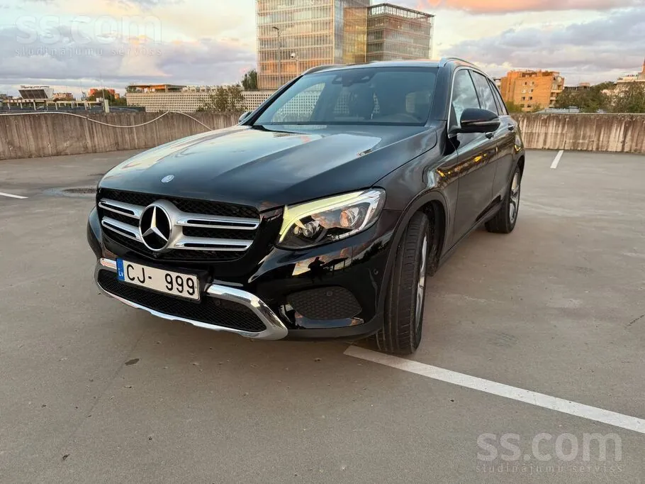 Mercedes-Benz Glc 2016 photo 2