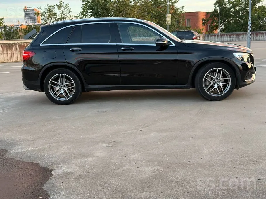 Mercedes-Benz Glc 2016 photo 4