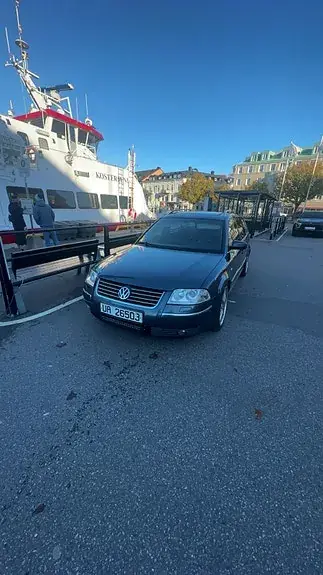 Volkswagen Passat 2003 photo 3