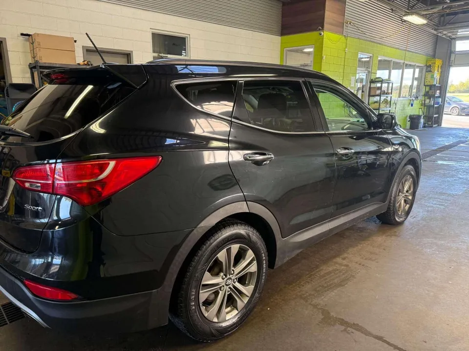 Hyundai Santa Fe 2014 photo 3
