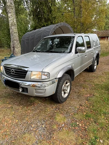Mazda B2500