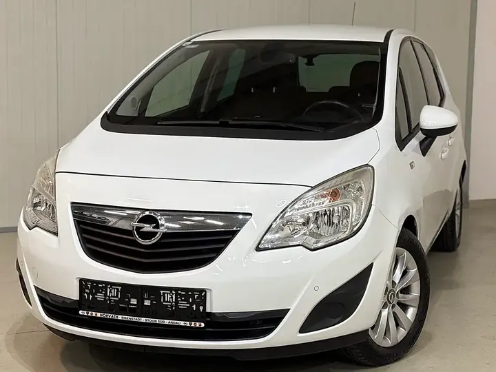 Opel Meriva 2012 photo 3