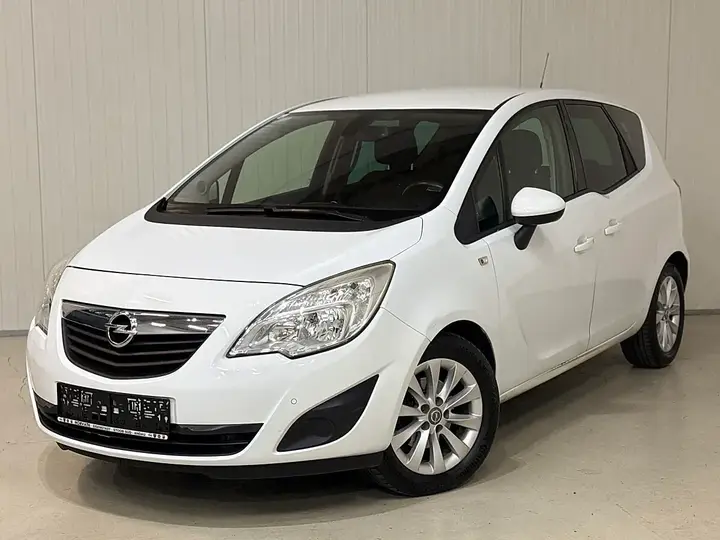 Opel Meriva 2012 photo 2