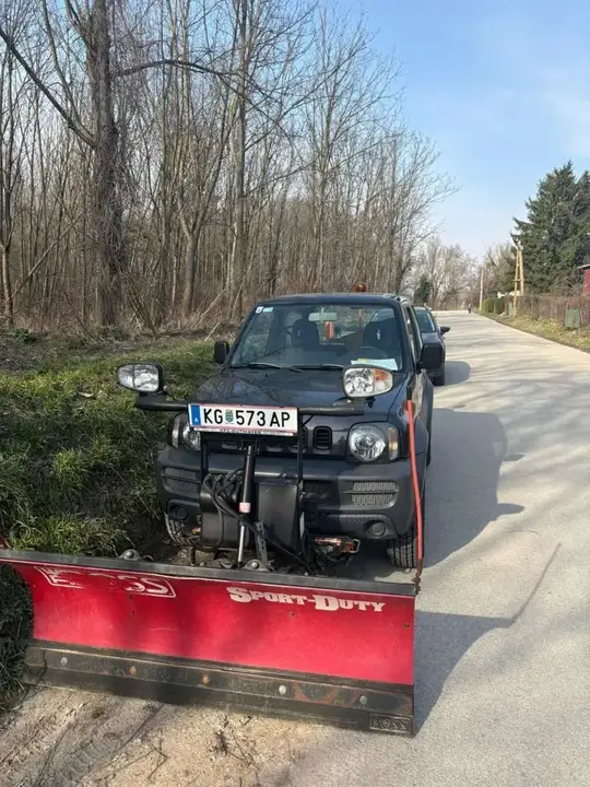 Suzuki Jimny 2013 photo 2