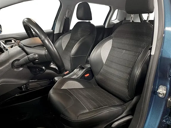Peugeot 2008 2017 photo 5