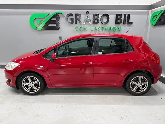 Toyota Auris 2007 photo 2