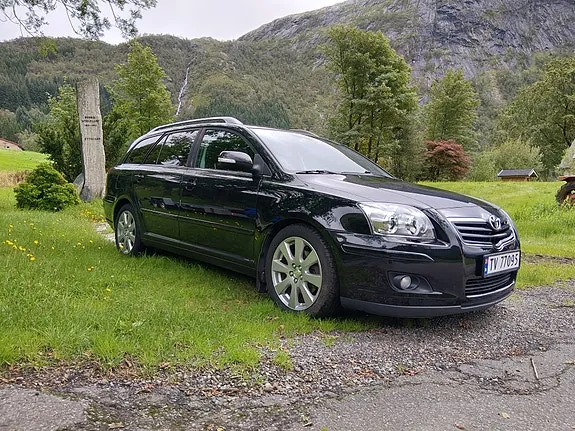 Toyota Avensis 2008 photo 3