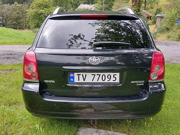Toyota Avensis 2008 photo 4