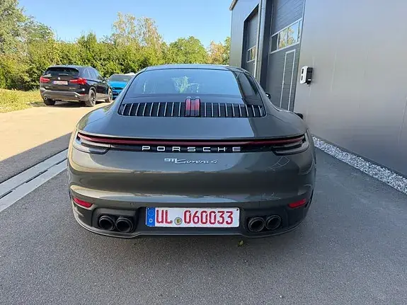 Porsche 911 2020 photo 3