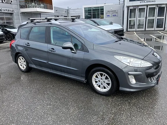 Peugeot 308 2011 photo 2