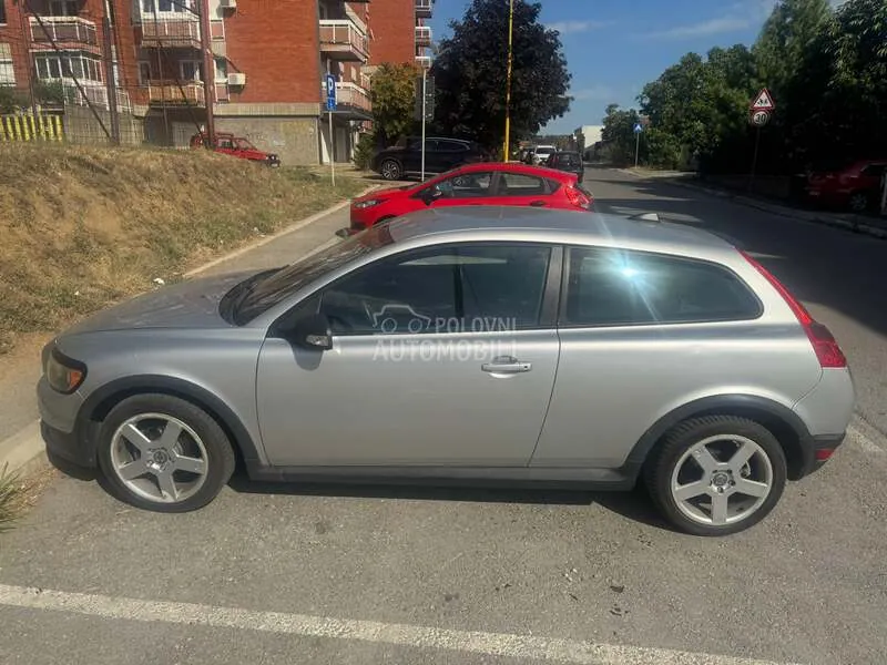 Volvo C30 2006 photo 2