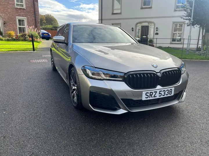 BMW 5 Series 2020 photo 2