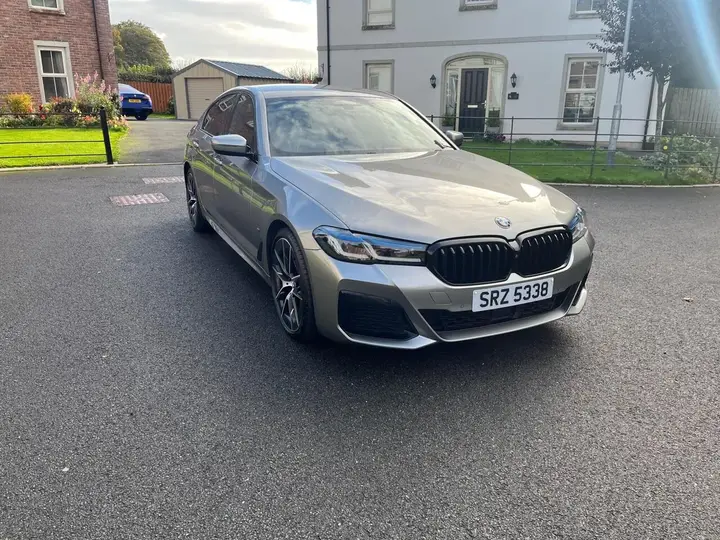 BMW 5 Series 2020 photo 4