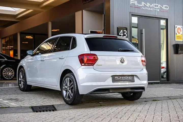 Volkswagen Polo 2018 photo 3
