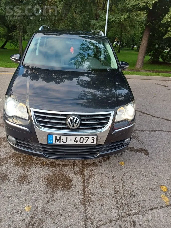 Volkswagen Touran