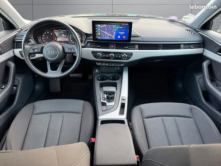 Audi A4 2021 photo 2