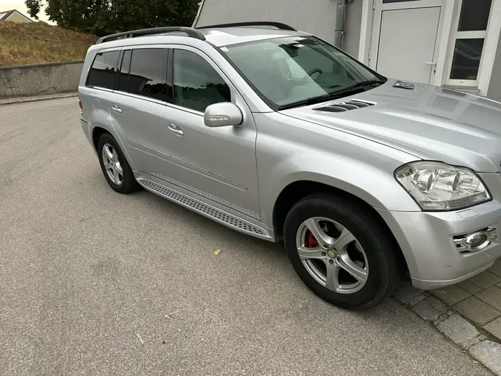 Mercedes-Benz Gl-Class 2007 photo 2