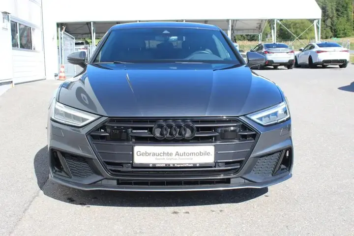 Audi A7 2018 photo 2