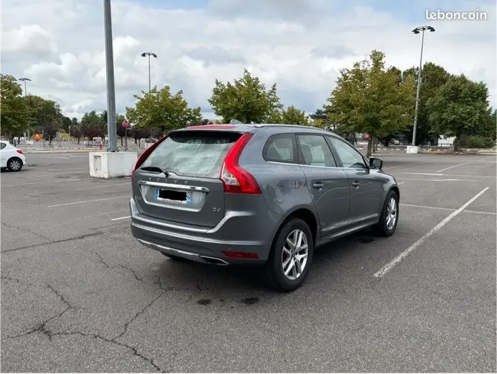 Volvo Xc60 2016 photo 2