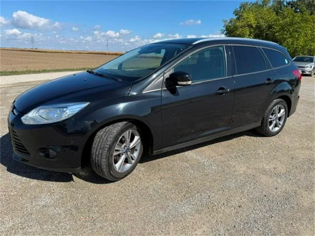 Ford Focus 2013 photo 3