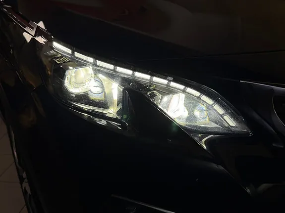Peugeot 3008 2017 photo 3