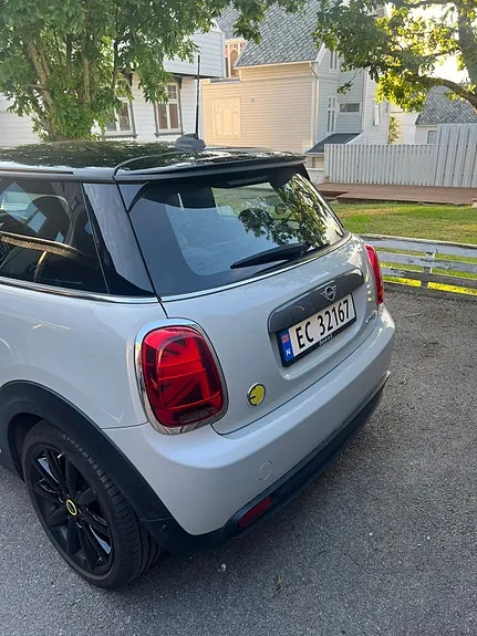 Mini Cooper Se 2021 photo 2