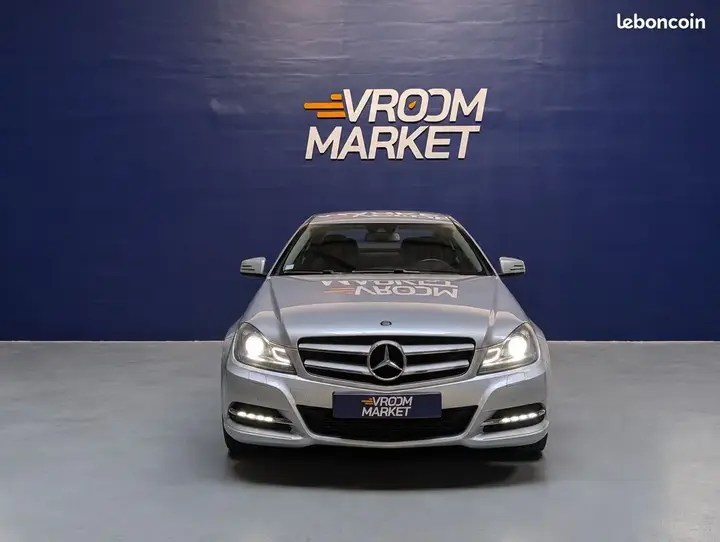 Mercedes-Benz C-Class 2014 photo 2