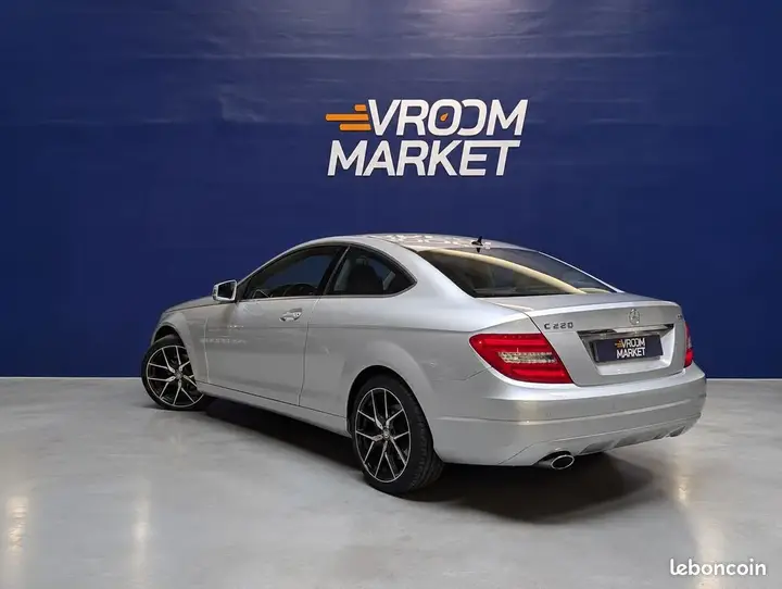Mercedes-Benz C-Class 2014 photo 4