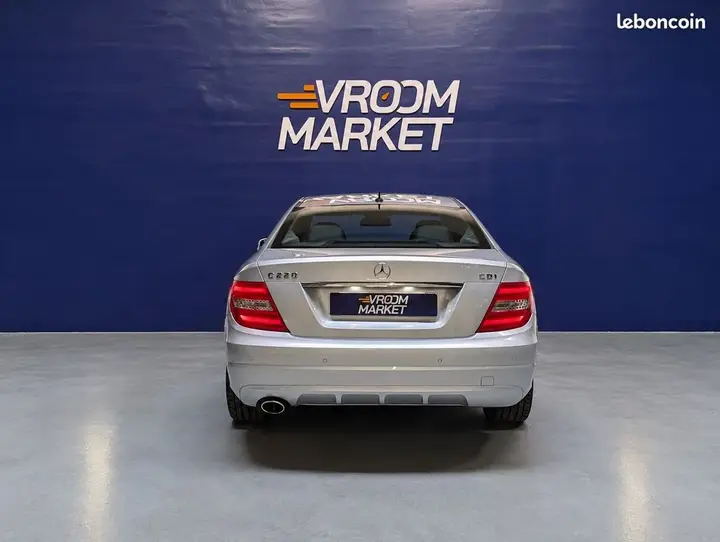 Mercedes-Benz C-Class 2014 photo 5