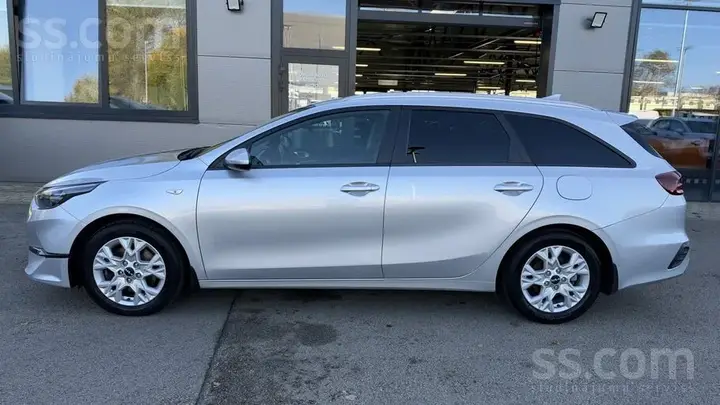 Kia Ceed 2023 photo 2