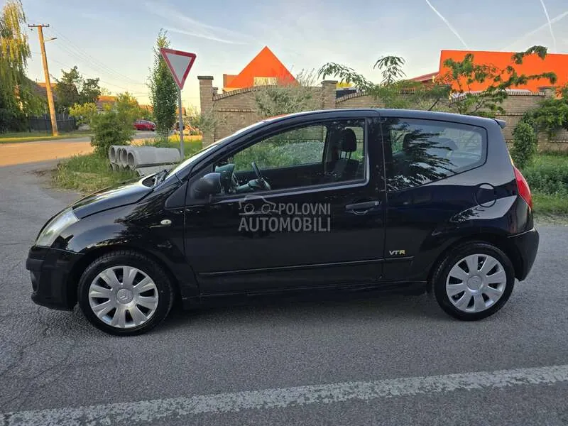 Citroen C2 2008 photo 4